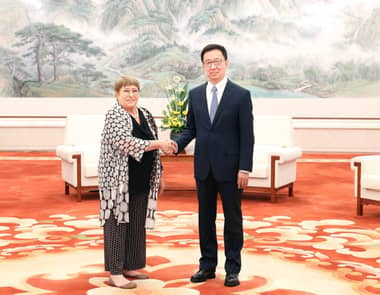 Michelle Bachelet se reúne con vicepresidente de China en su carrera por liderar la ONU