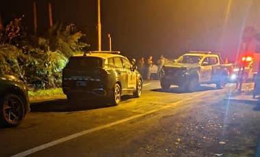 Persecución policial en Teno culmina con dos detenidos tras volcamiento e intento de atropello a carabinero