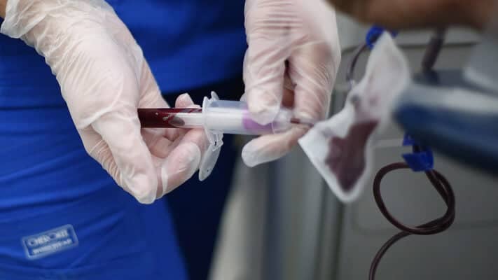 "Regala vida esta Navidad": Lanzan campaña urgente de donación de sangre para los días 24 y 26 de diciembre