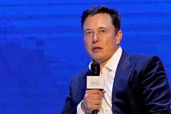 Starlink móvil llega a Chile: Elon Musk destaca su potencial para salvar vidas