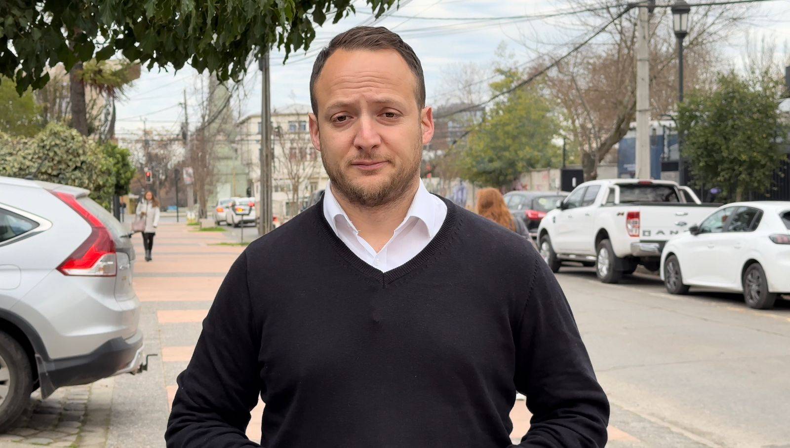 Diputado Jorge Guzmán señaló que ministro Jackson debe “varias explicaciones al país" por robo de computadores