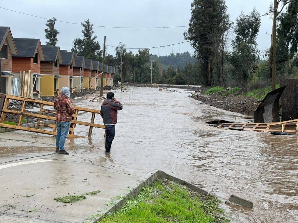 Alcalde de Curicó por inundación en proyecto Parque Zapallar: “No se debió haber otorgado permisos de edificación en ese lugar”