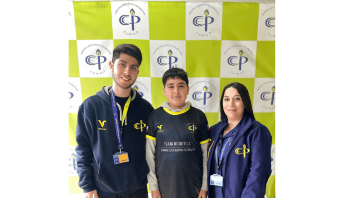 Estudiante de Colegio Peumayén de Curicó participa de olimpiadas científicas en Paraguay