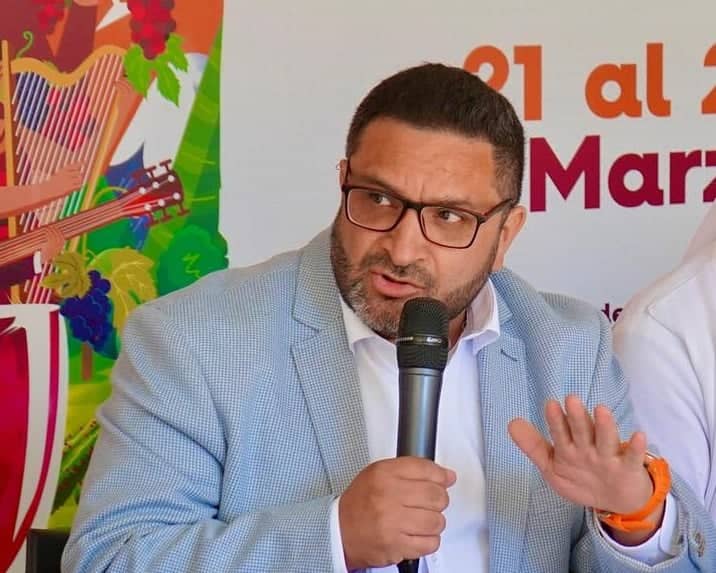 Consejero solicitará "disculpas públicas" al alcalde de Curicó por dichos sobre financiamiento para la Feria de Los Caldos