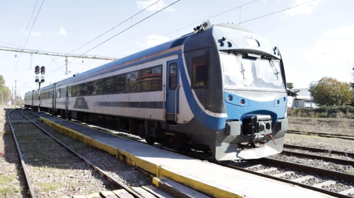 EFE refuerza la conexión Alameda-Curicó con tren UTS y pasajes a $7.500