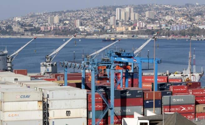 Economía chilena crece un 2,3% en el primer trimestre de 2025, superando expectativas del mercado