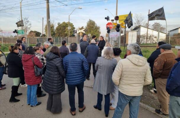 Comunidad de Sarmiento clama justicia y exige seguridad a EFE tras fatal accidente ferroviario con tres víctimas