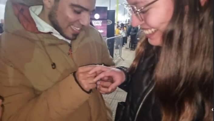 Una propuesta con sabor curicano: Jorge y Vaitiare se comprometen en la Feria de los Caldos