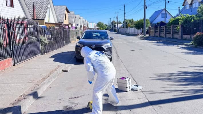 Joven de 25 años muere apuñalado en San Javier: se investiga riña entre bandas