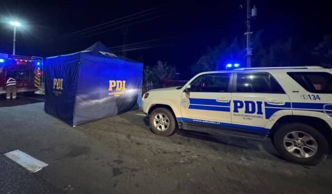 Villa Alegre: Hallazgo de cuerpo en canal de regadío moviliza a brigadas especializadas de la PDI