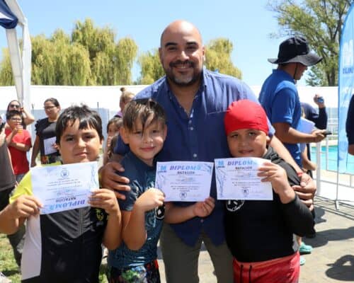 Municipio de Molina evaluó positivamente sus talleres gratuitos de natación
