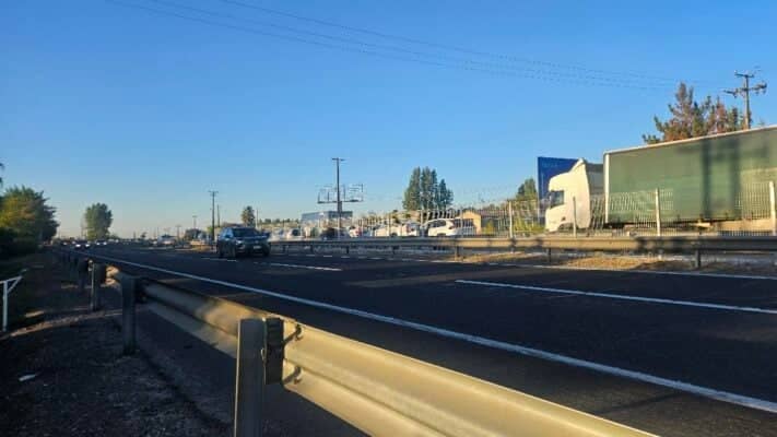 Ruta 5 Sur: Dos colisiones múltiples generan kilométrico taco en la salida sur de Curicó