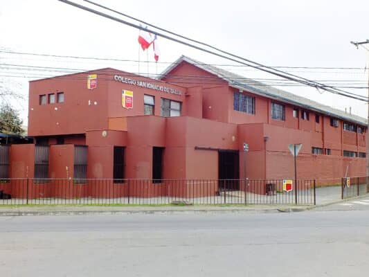 Juzgado de Garantía declara admisible querella contra apoderado por violenta agresión a profesor en Talca