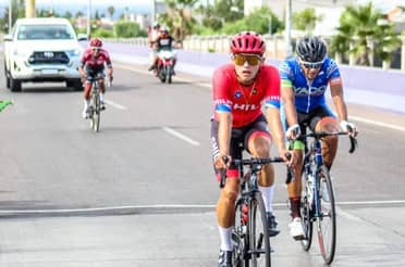 Cristián Arriagada es líder Sub 23 en la Vuelta a Mendoza
