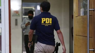 Hombre agrede a su pareja de 63 años con un martillo y luego se quita la vida