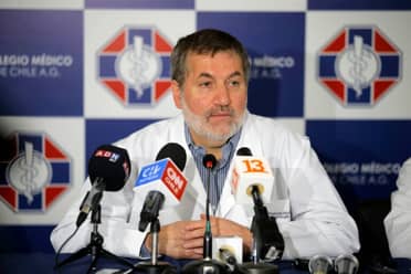 Colmed afirmó que "es gravísimo" que Minsal no consultara a clínica privada por camas pediátricas disponibles