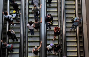 Desempleo vuelve a subir a 8,5% en trimestre diciembre-febrero