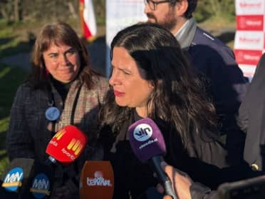Ministra de la Mujer y Equidad de Género ratifica apoyo a familia de concejala desaparecida en Villa Alegre