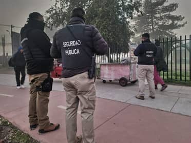 Operativo busca erradicar comercio ambulante en el Hospital de Curicó