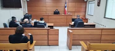 En prisión preventiva quedó abogado curicano formalizado por estafa
