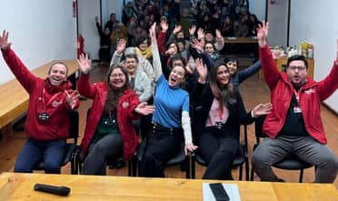 Charla sobre edadismo fortalece la inclusión de las personas mayores en Romeral