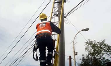 Aumentan reclamos contra CGE por cortes de suministro eléctrico en la provincia de Curicó