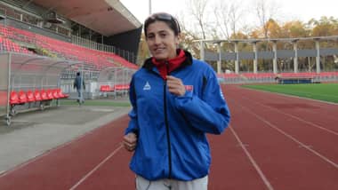 Clara Morales quebró dos récords sudamericanos en campeonato de atletismo máster