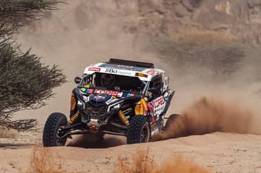 Chaleco López a sólo una etapa de titularse campeón del Dakar 2021
