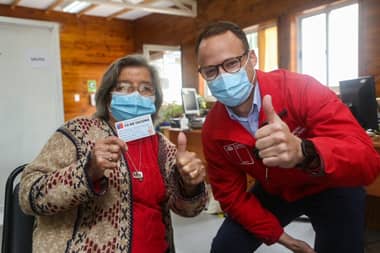 Seremi de Gobierno del Maule destacó a funcionarios de la salud por alcanzar el millón de vacunados contra el Covid-19