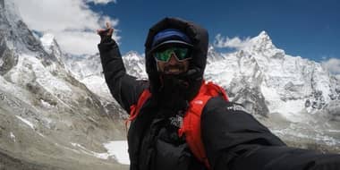 Dramática búsqueda de montañista chileno desaparecido en el K2