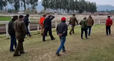Carabineros detuvo a 28 personas en carrera a la chilena realizada en Santa Cruz