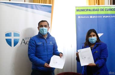 Municipio de Curicó renovó convenio de colaboración con CFT San Agustín