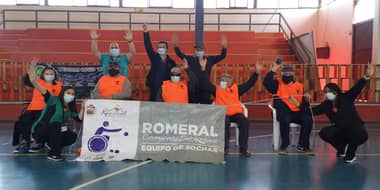 Selección de Bochas de usuarios del Cesfam Romeral retoman entrenamientos para campeonato