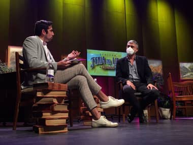 Escritor Pablo Simonetti estuvo en la segunda jornada de la FELIC 2021