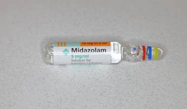 Madre de niña con enfermedad crónica pide acceso a medicamento que solo llega a hospitales