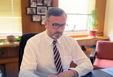 Diputado Pulgar entregó antecedentes a Energía y la Segpres sobre presuntos vínculos del director de la SEC Maule con empresas