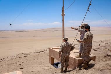 Militares chilenos son agredidos por migrantes en la frontera