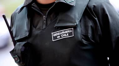 Gendarme fue detenido por cohecho e ingresar elementos prohibidos en la cárcel de Linares
