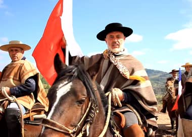 Candidato Pablo Chávez promete guerra contra los cuatreros en Rauco