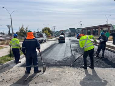 Municipio de Romeral inició asfaltado en nuevo tramo de Avenida Brasil