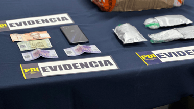 Encuentran más de 300 gramos de metanfetamina en el aeropuerto de Santiago