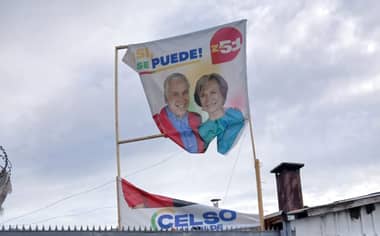 Celso Morales denunció destrucción de su propaganda instalada en calles y viviendas