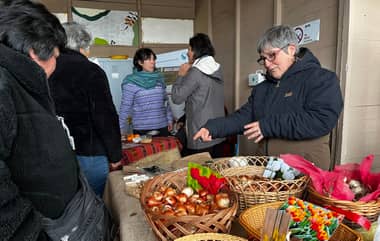 Exitoso intercambio de semillas en la Granja Agroecológica Municipal