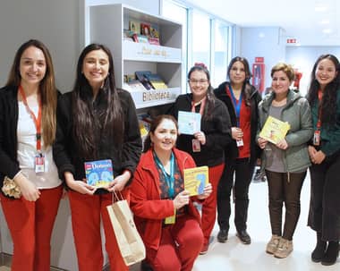 Hospital de Curicó inaugura biblioteca en área de Neonatología