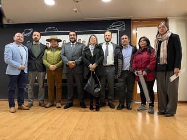 Diputado Jorge Guzmán gestionó ante el Mineduc solución a falta de espacios en Escuela La Higuerilla de Sagrada Familia