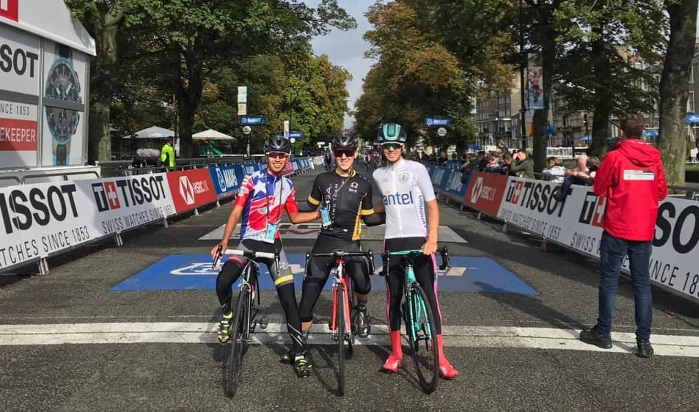 Ciclistas locales reconocieron ruta en el Mundial de Yorkshire