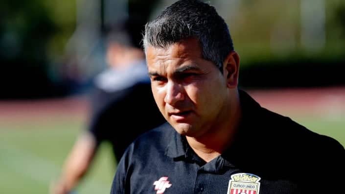Damián Muñoz aclara su salida de Curicó Unido y no descarta tomar acciones legales