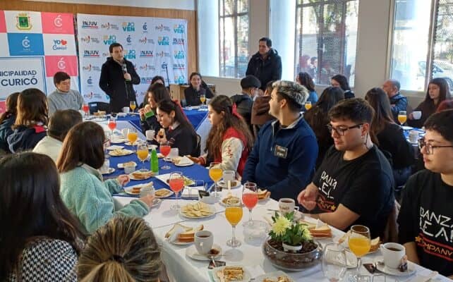 Municipio de Curicó celebró el Día Internacional de la Juventud