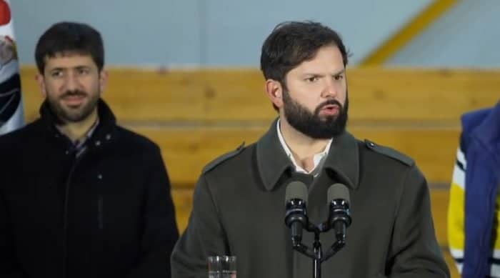 Presidente Boric vota en Primarias llamando a la participación ciudadana