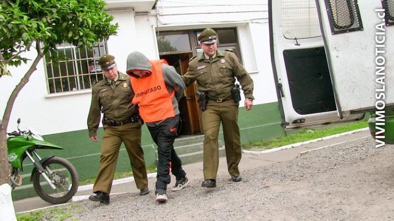 Amplio despliegue policial para recuperar dinero y joyas robadas
